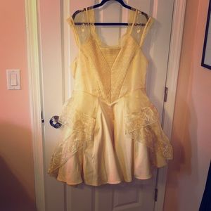 Beauty and beast xxl belle dress